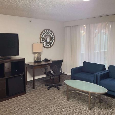 Best Western Plus Como Park Hotel Saint Paul Exterior foto
